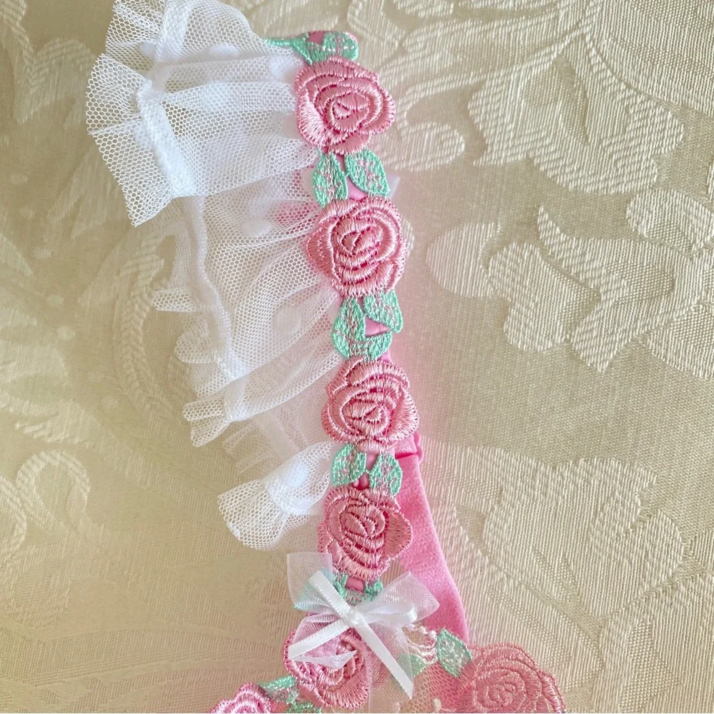 For love and lemon pink rose bra